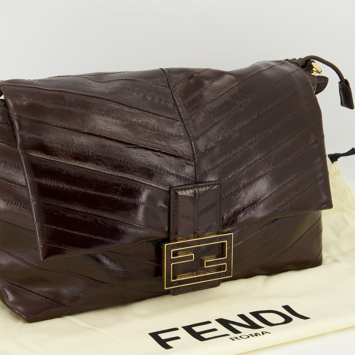 Brown Leather Mamma Baguette Bag