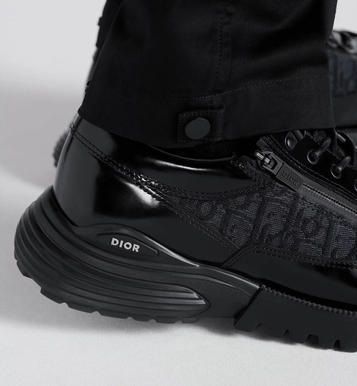 Carlo Derbies | Black