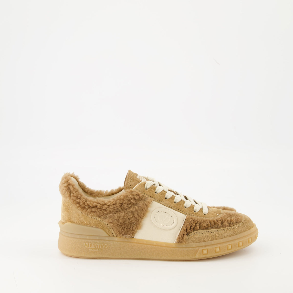 UpVillage Sneakers