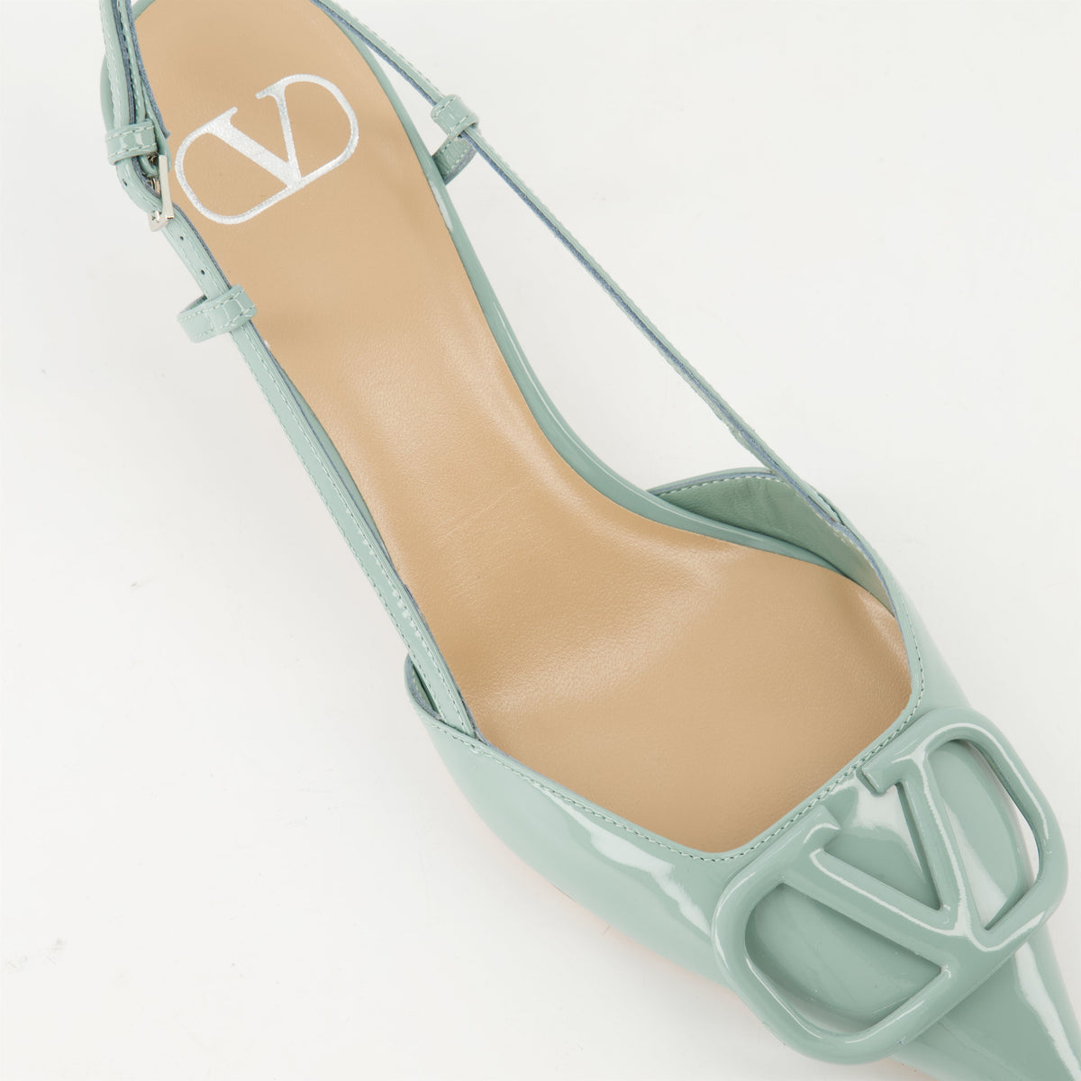 VLogo Pumps