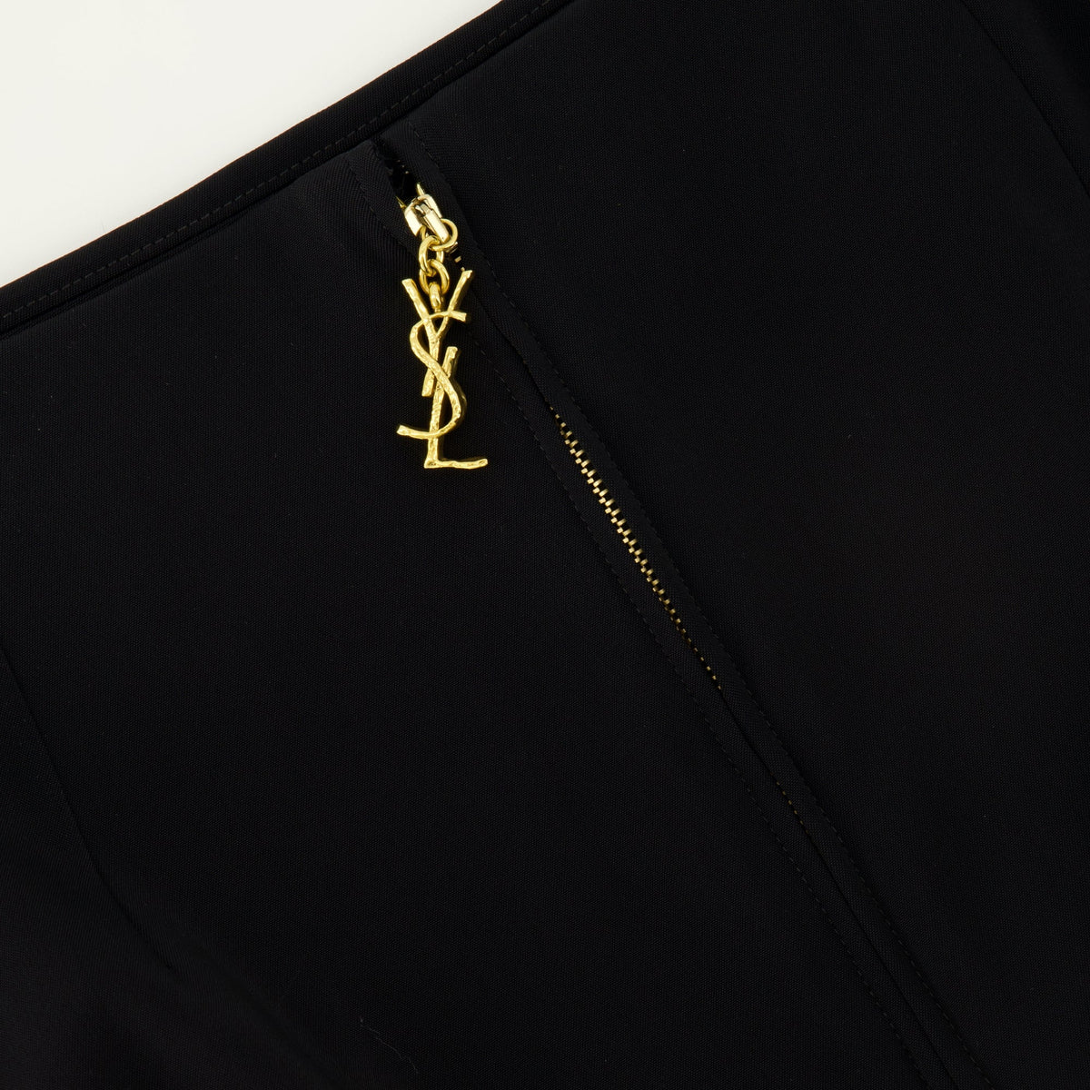 Cassandre Pencil Skirt