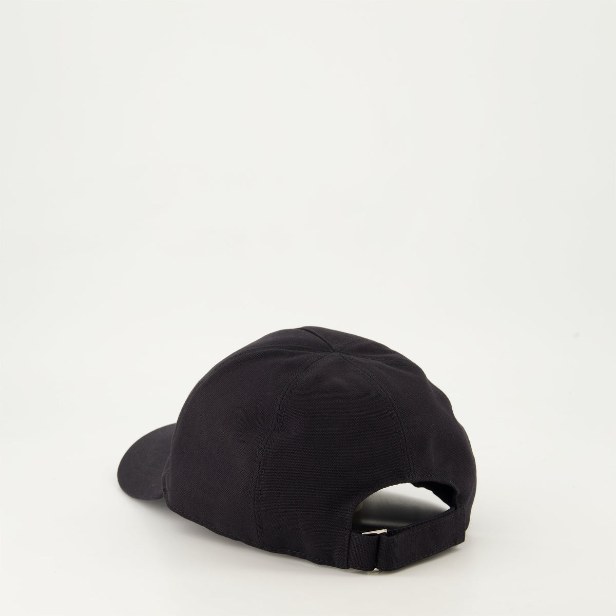 Cou<tc>tu</tc>re denim cap